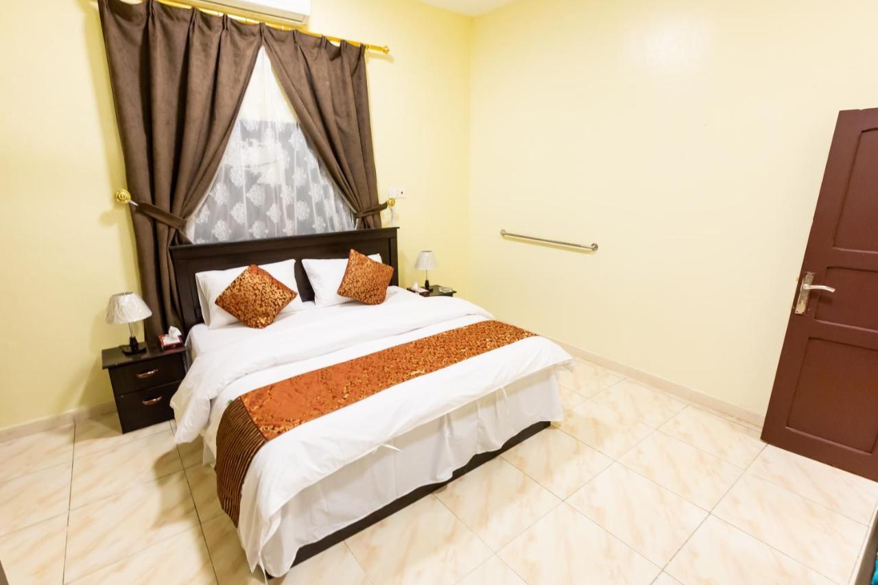 Al Eairy Furnished Apartments - Al Bahah 4 Extérieur photo